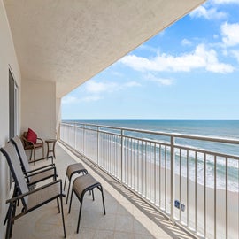 Daytona Grand Coquina 803 balcony